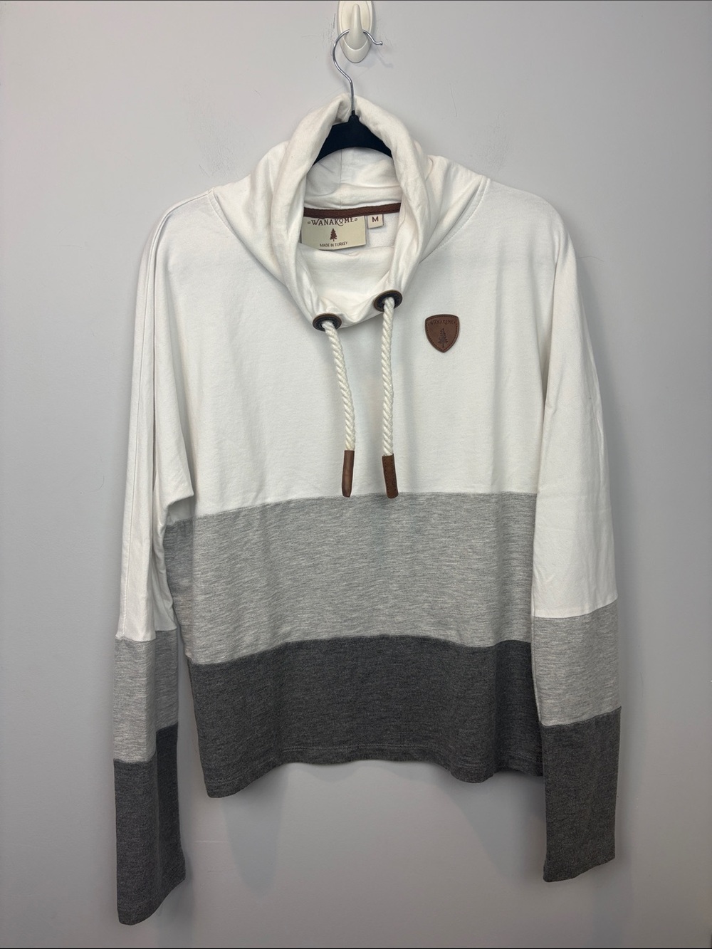 Wanakome White, Light Gray & Dark Gray Colorblock Cowl Pullover
